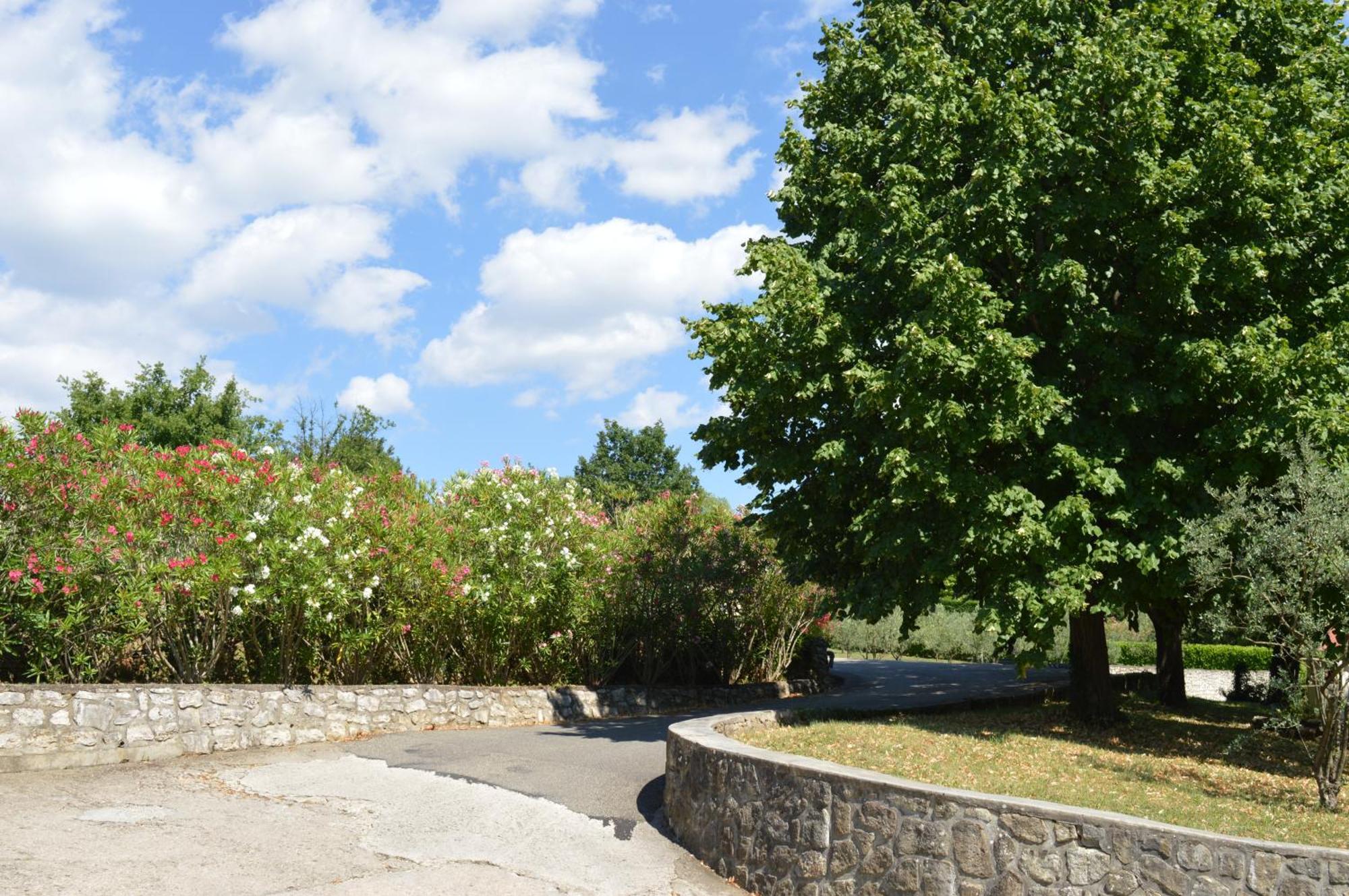 Le Moulin Villa Vallon-Pont-dʼArc Exterior foto